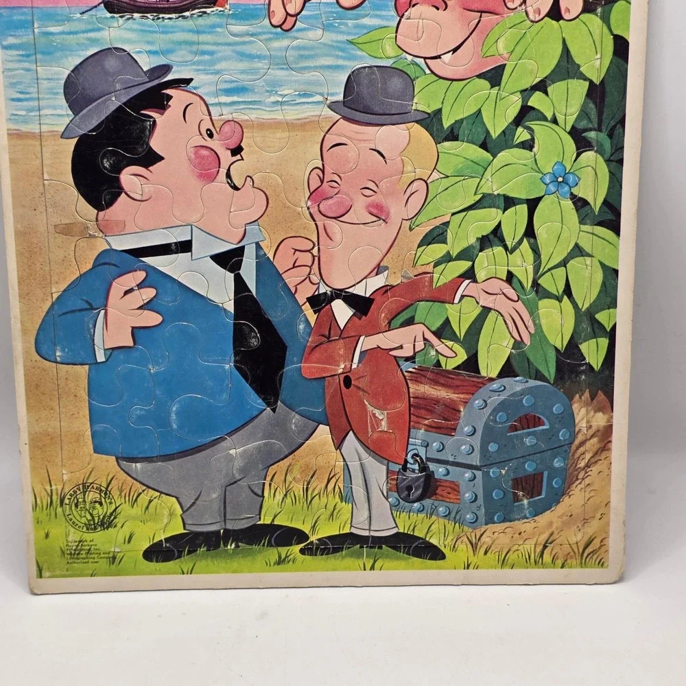 Whitman Frame-Tray Puzzle Kids Multicolor Laurel‎ and Hardy 1967 Vintage Toy